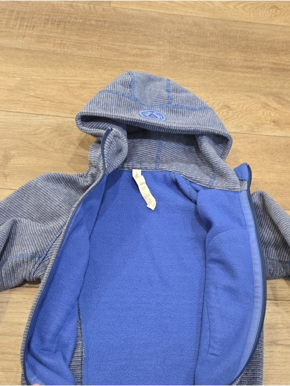 Lululemon Blue Microstripe Rocksteady Active Sciba Full-Zip Hooded Jacket - Picture 7 of 9